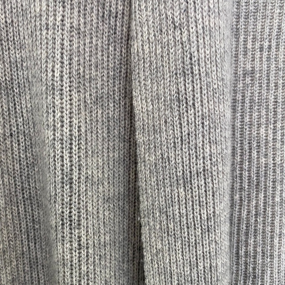 Johnston of Elgin Silk Cashmere Cardigan Shawl | M - Picture 3 of 6